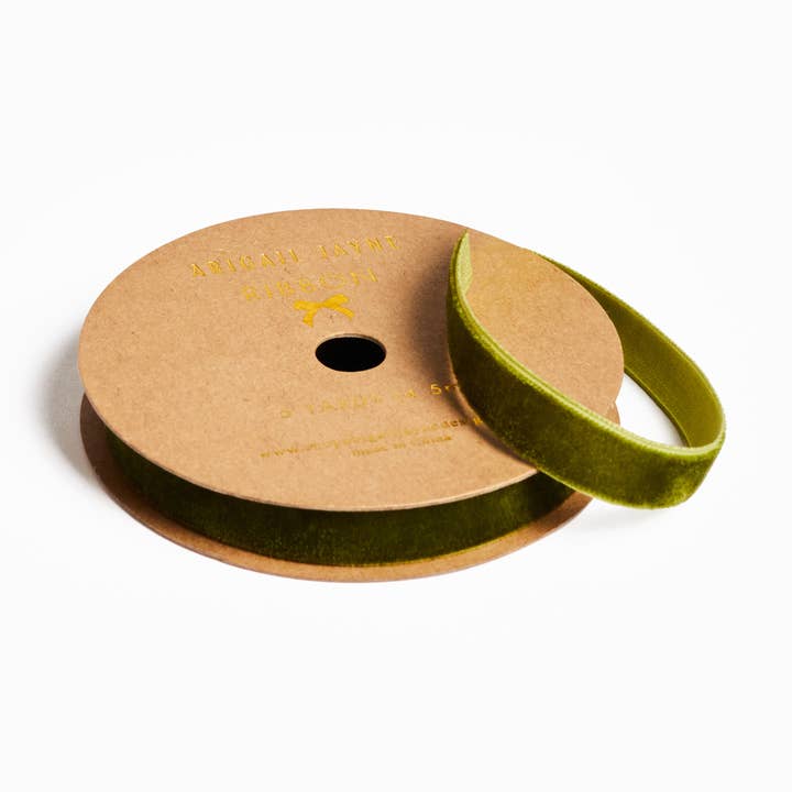 Fløjlbånd - Mos for engroshandel hos Abigail Jayne Design