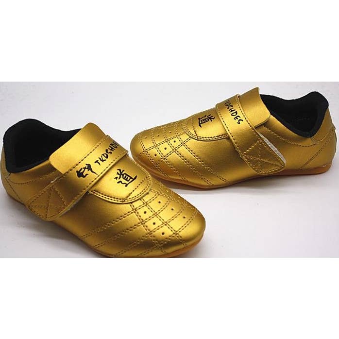 Sneaker dorata per bambini per la vendita all'ingrosso da parte di Escuela Yun Tai