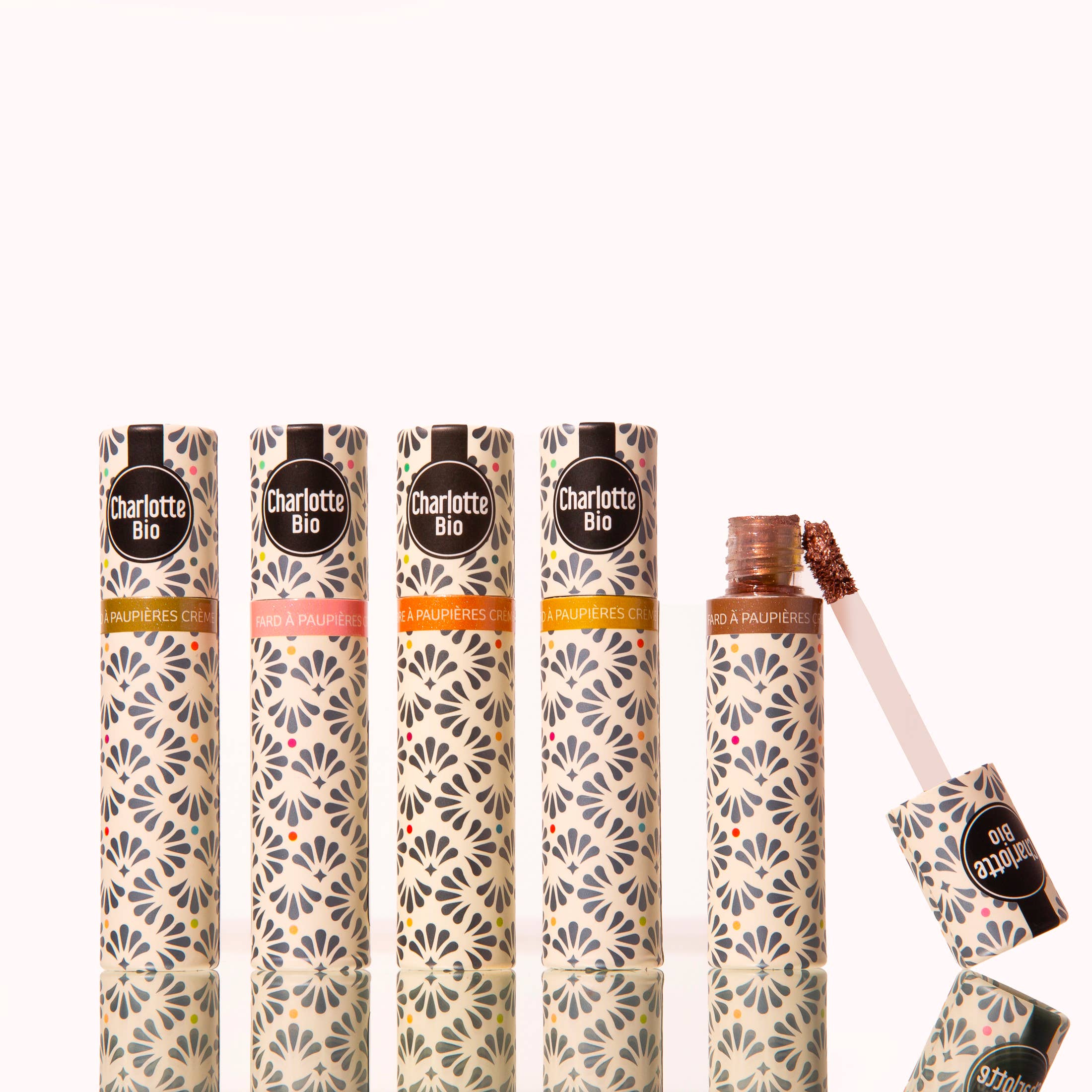 CHARLOTTE BIO - Wholesale Retailer Display - Beauty & Wellness - Multi-product display - The essentials6