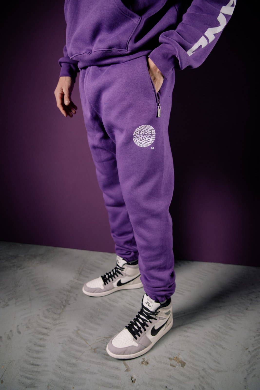 The Motion Brand - Wholesale Athletic Sweatpants/Joggers - Men's - Purple Worldwide Jogging Pants4