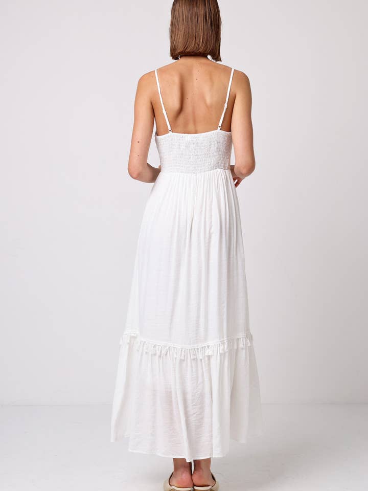 ANGELEYE – Großhandel Kleid – Damen – Häkeloberteil-Kleid mit Gold-Taillendetail in Weiß