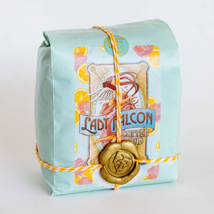 Trapphus 7 för wholesale av Lady Falcon Coffee Club