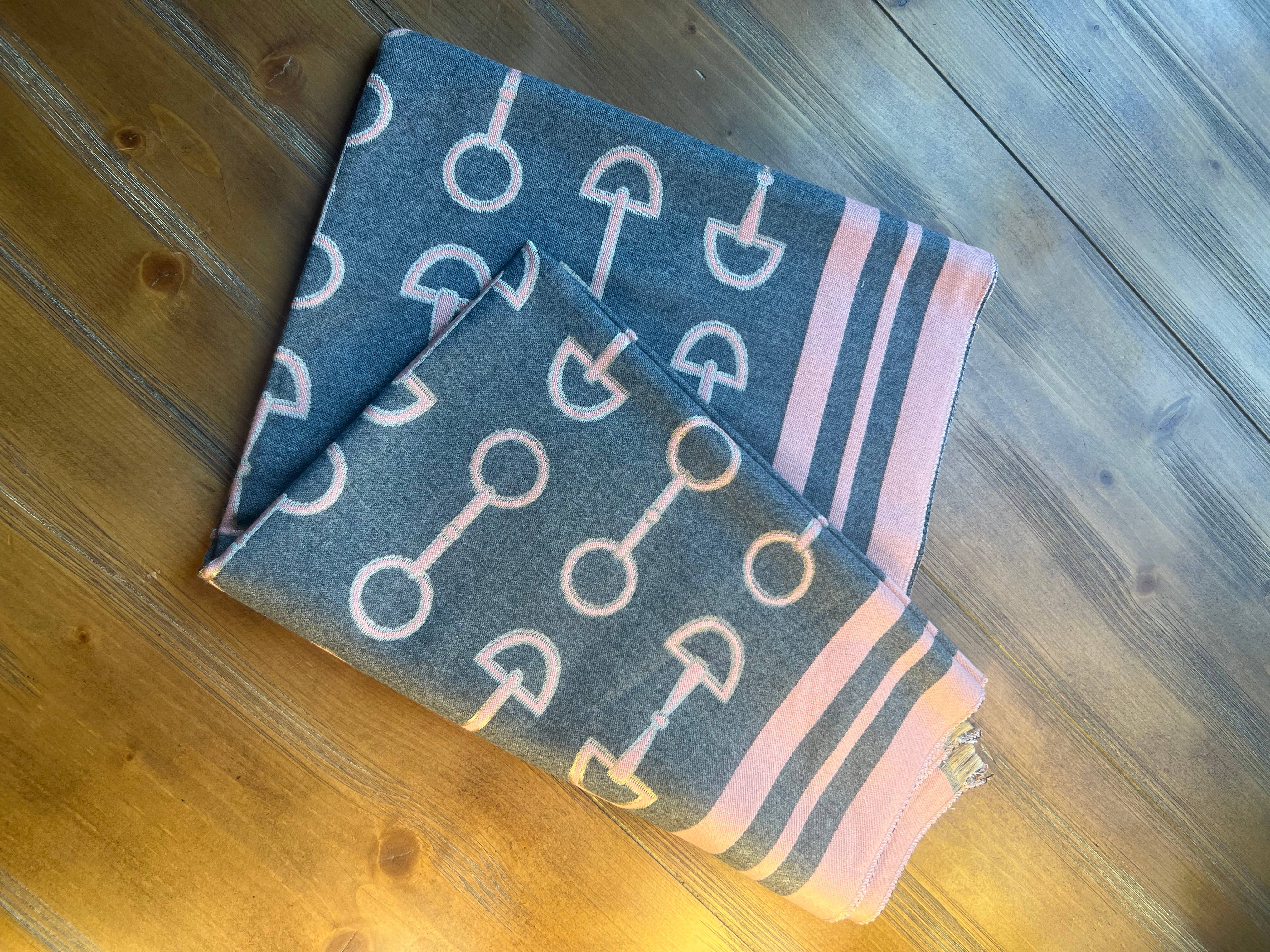 Westrian International - Vente Écharpe – femme - Écharpe d'hiver Equestrian Snaffle Bit Horse Design9