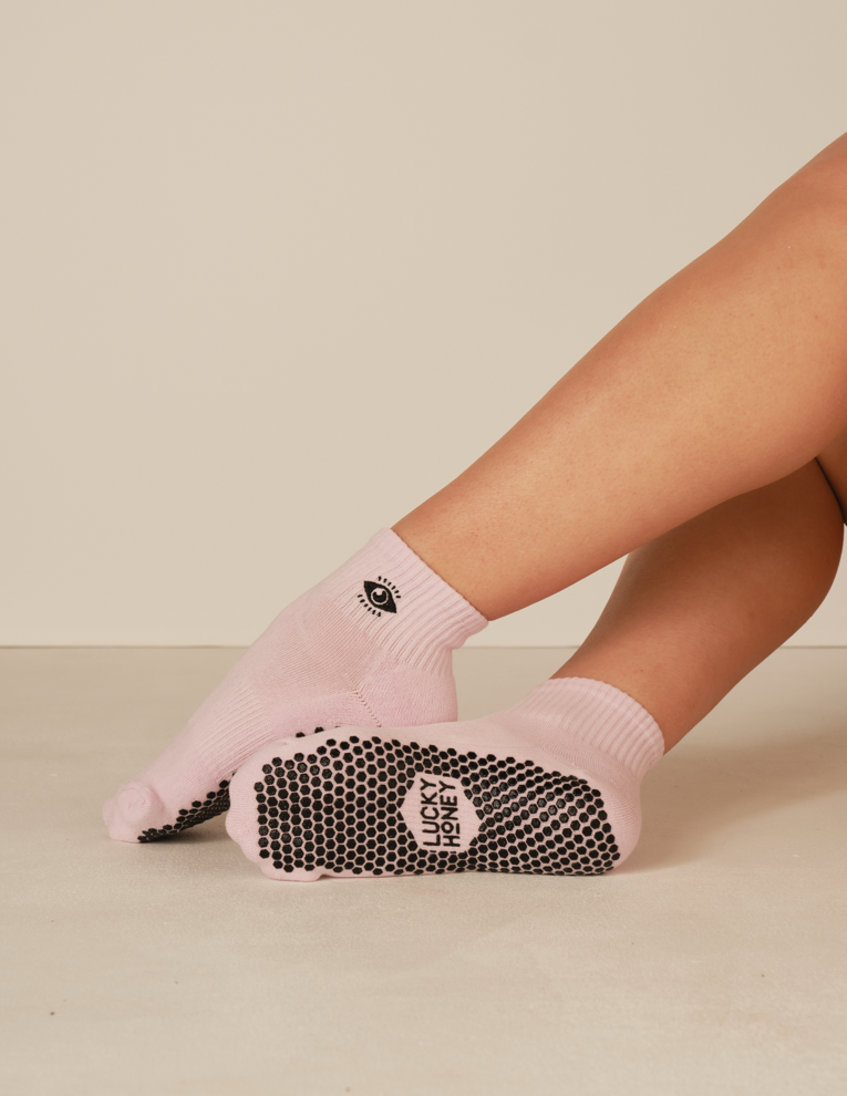 LUCKY HONEY - Wholesale Socks - Women's - The Harlow Grip Sock16