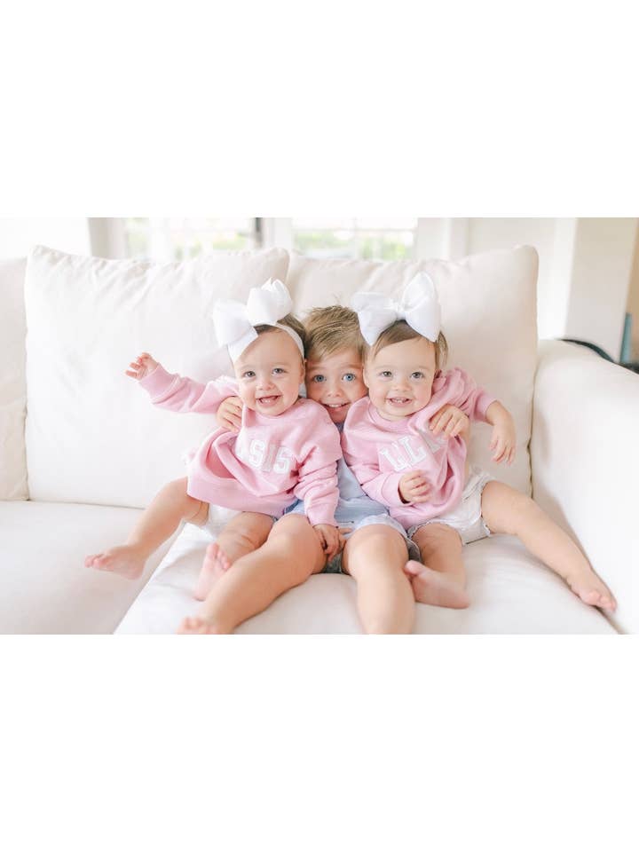 Bits & Bows - Wholesale Sweatshirt - Kids - Lil Sis Sweatshirt (sizes 3m - 4t)1