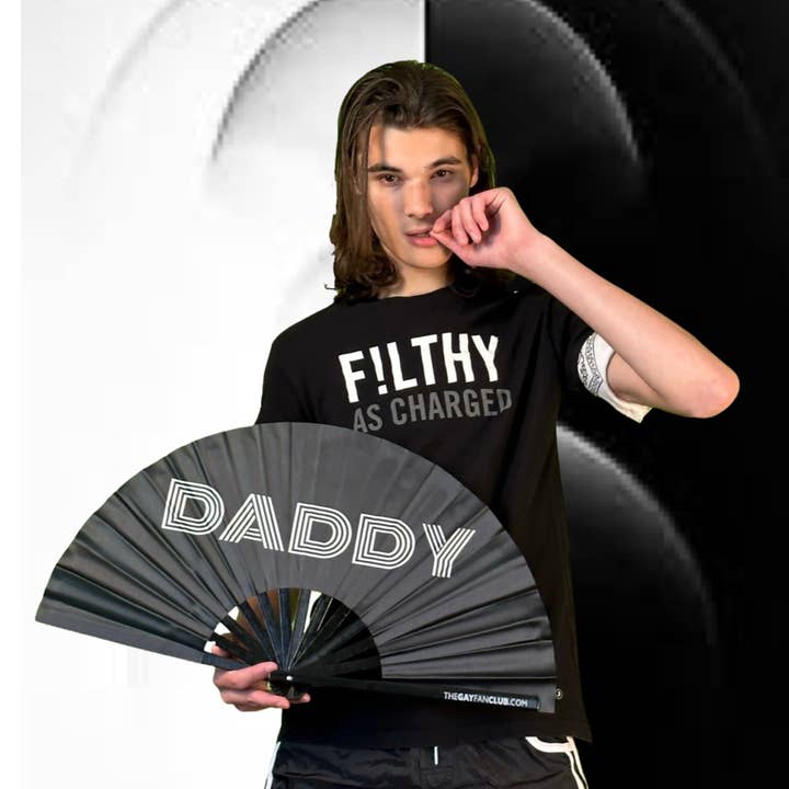 Papa Fan pour la vente par The Gay Fan Club
