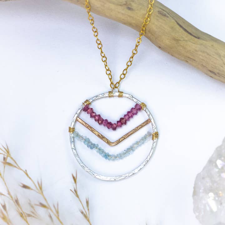 Colar Caleidoscópio Aurora por atacado de Laura J Designs