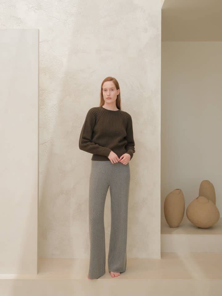 Lèmme - Wholesale Knit Sweater - Women's - Cashmere Mix Crewneck Raglan Sweater8