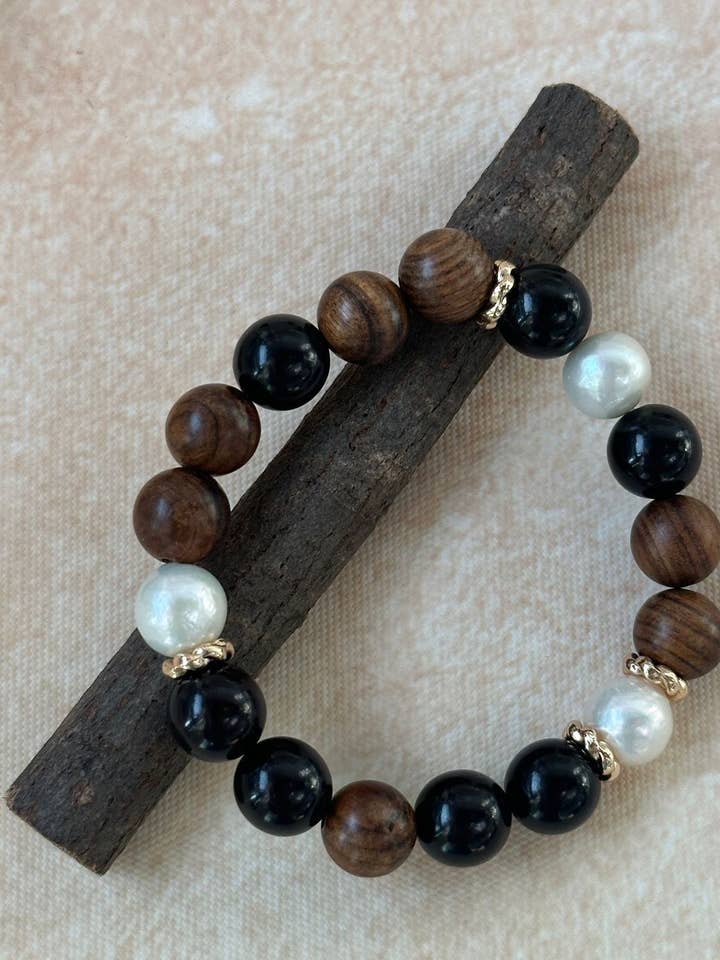 NISHA Perlen- und Ebenholzarmband für den Großhandel von ZEN&CO Studio