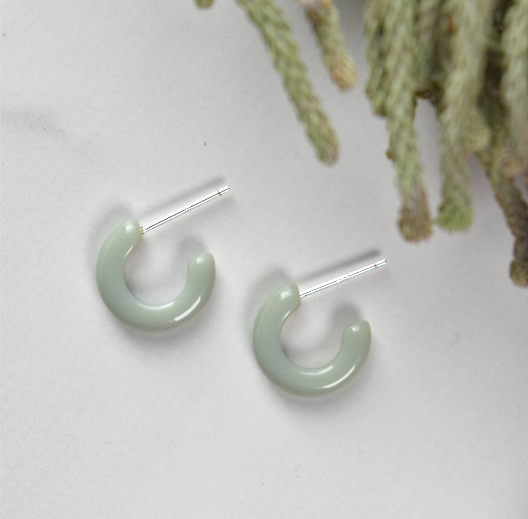 Fenna&Fei - Wholesale Hoop Earrings - Huggie Hoops Collection | Small Tiny Minimalist Resin Hoops11
