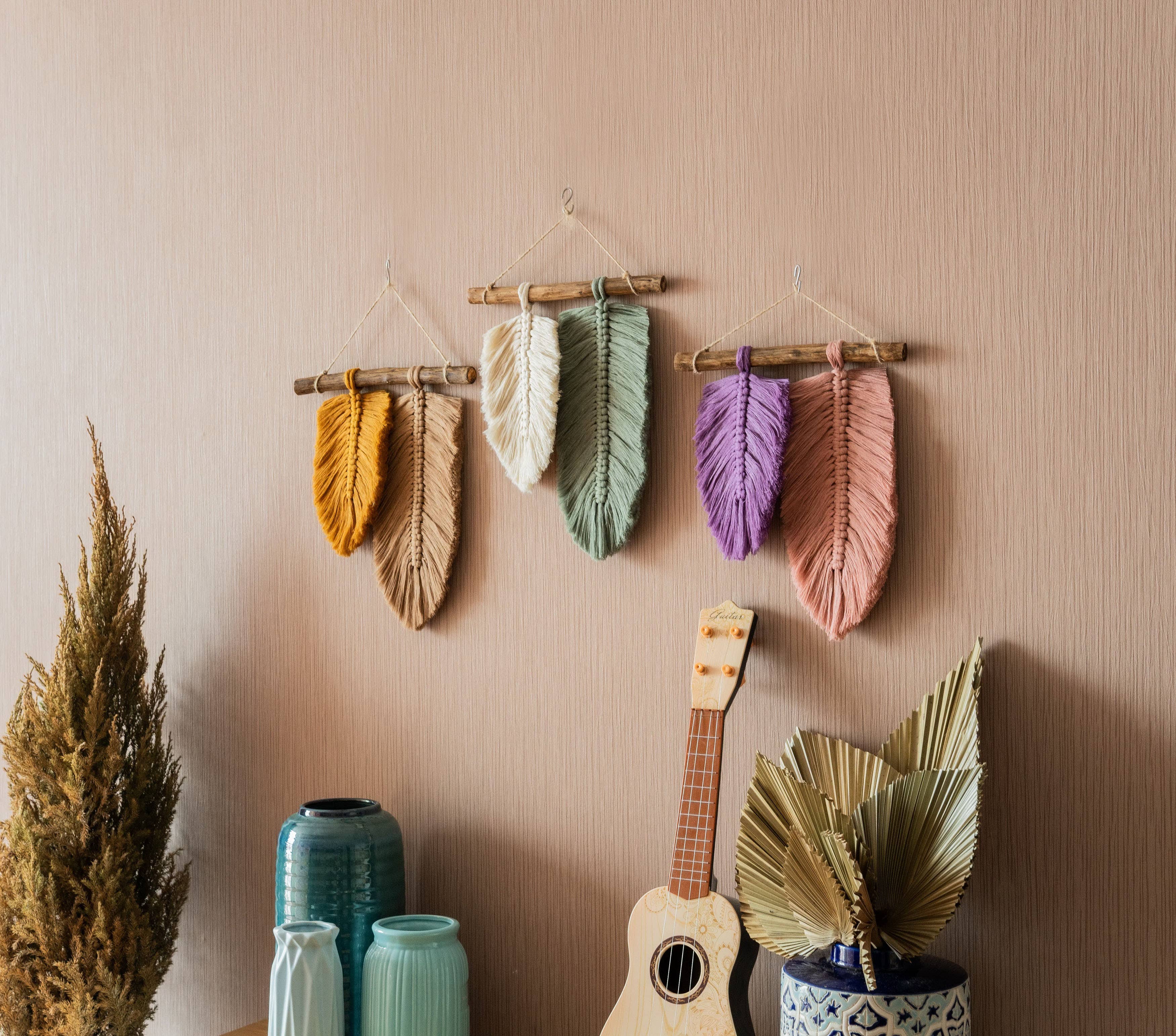 HeartCrafted - Wholesale Decorative Tassel/Wall Drop - Feather Macrame Wall Hanging L0415