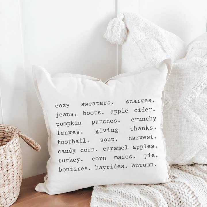 Coussin Fall Things - Automne pour la vente par DWELL Home Shoppe