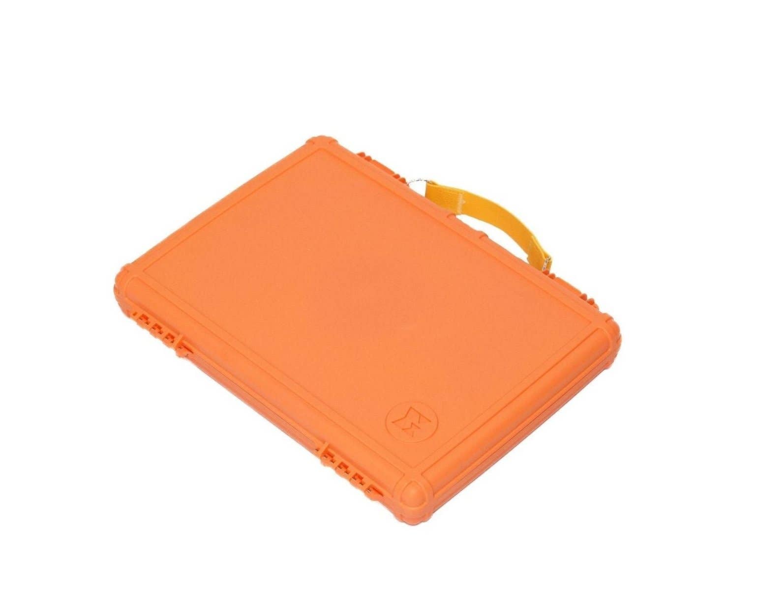 Gammn - Vente Jeux de société - The Board – plateau de backgammon portable et moderne6