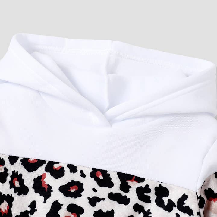 PatPat – Großhandel Top- & Hosen-Set – Kinder – 2-teiliges Kapuzen-Sweatshirt- und Hosen-Set mit Blumenmuster3