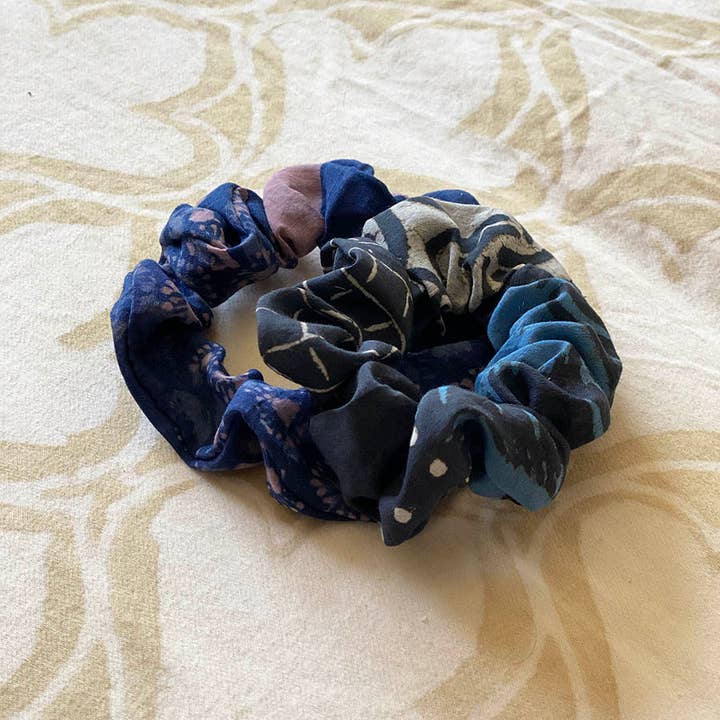 Ichcha - Wholesale Scrunchie - Women's - Scrunchies | Cotton Silk Hand Dyed + Block Print (set of 2)10