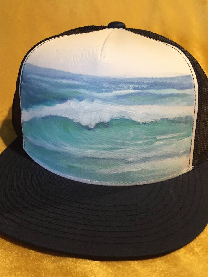 Casquette Snapback "Wave" (Marine, Taille Unique) pour la vente par Mary Bea Art