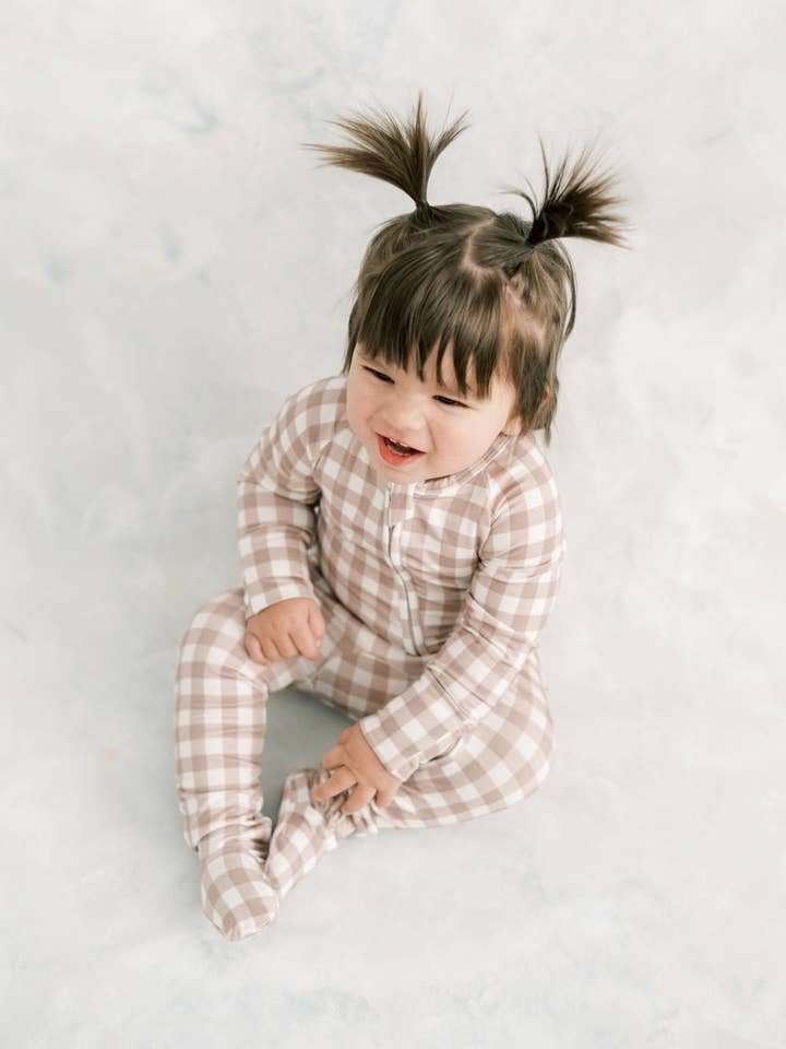 Pijama de una pieza con cremallera de bambú para venta al por mayor de Little Lott Clothing Co.