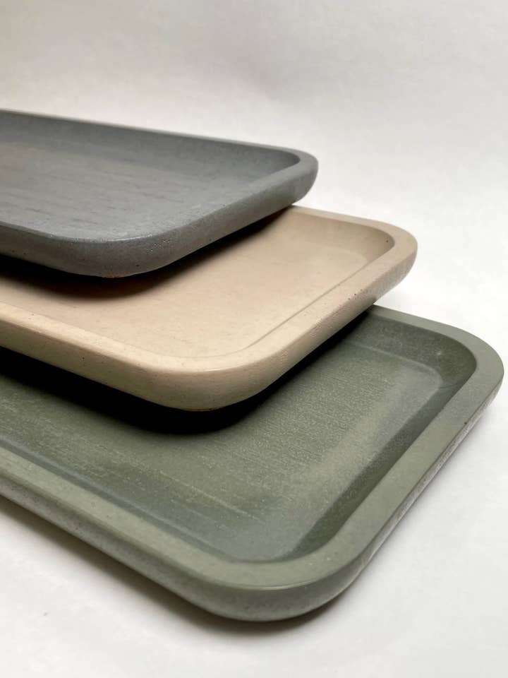 Servera | 11'' Concrete serving tray for wholesale by Nordic Pine Home