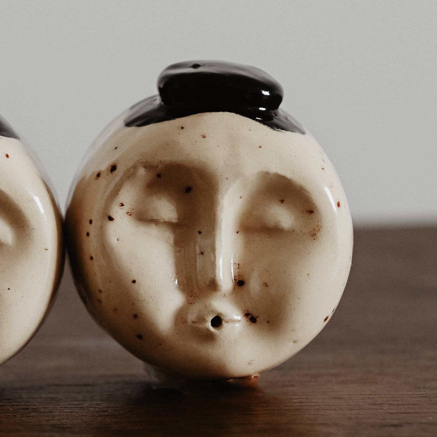 Studio ÜM - Wholesale Incense Holder - Ceramic Incense Holder1