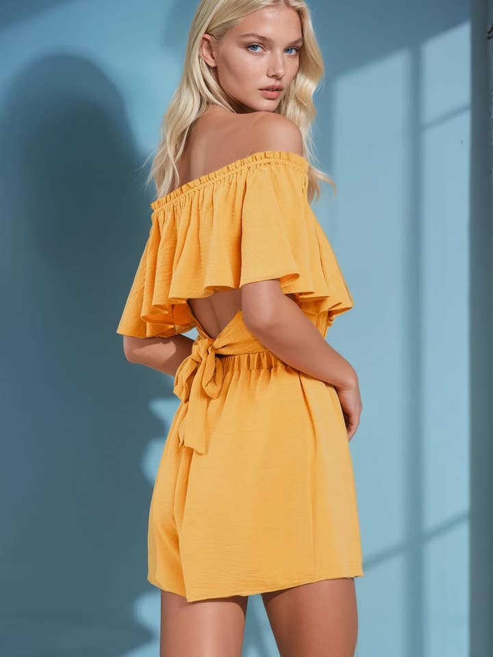 BARBOTEUSE EN CRÊPE SOLIDE À ÉPAULES DÉNUDÉES OU À ÉPAULES DÉNUDÉES - 4350 MUST pour la vente par WISTERIA LANE