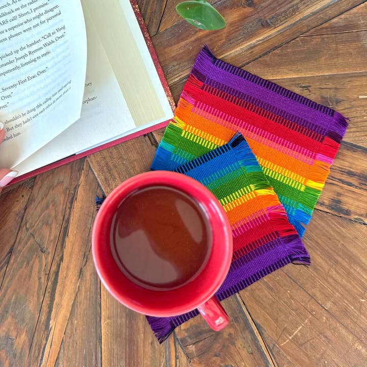 Sous-verres de fête guatémaltèques tissés à la main à bretelles pour la vente par Mayamam Weavers