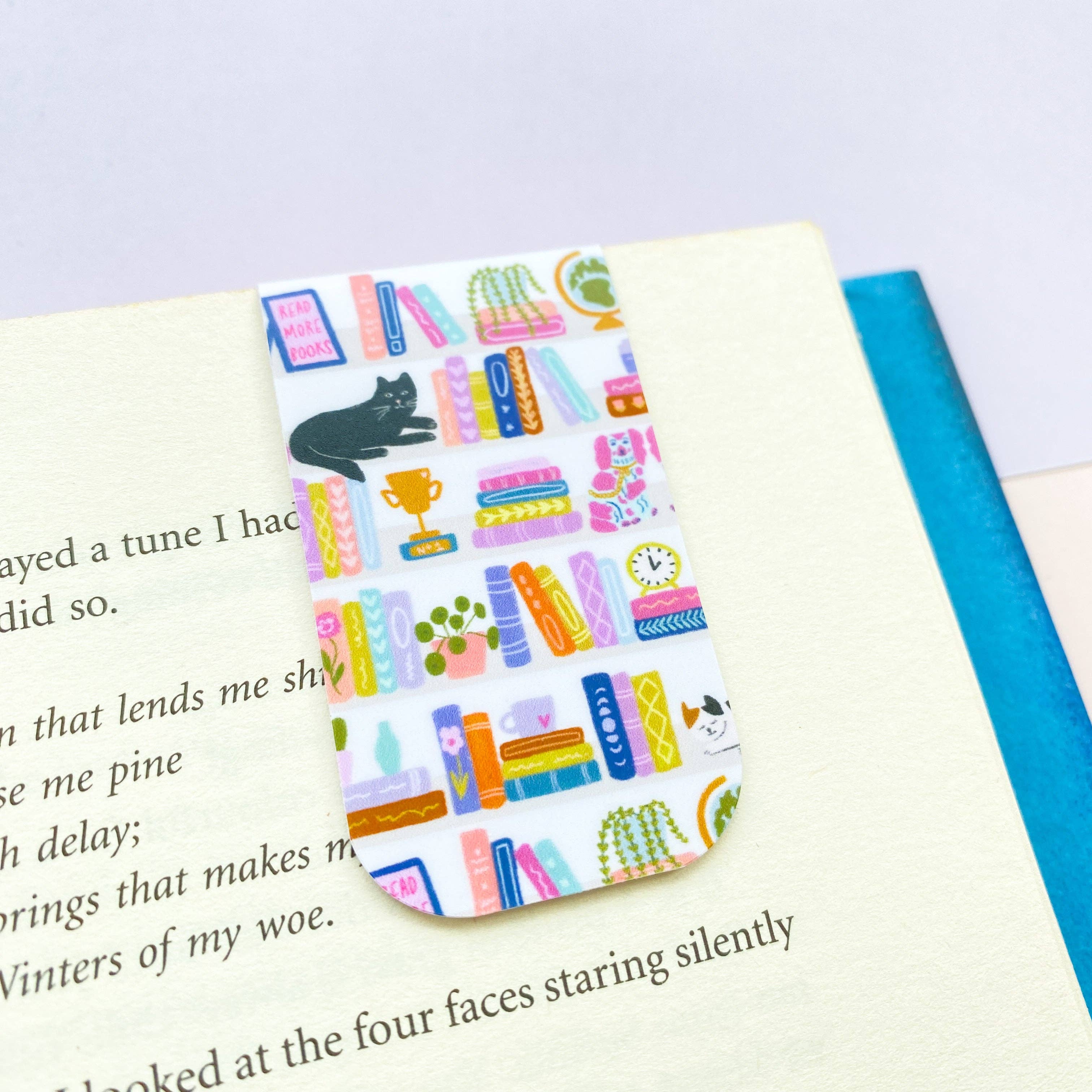 Sarah Frances – wholesale Bookmark – Bookshelf Magnetic Bookmark