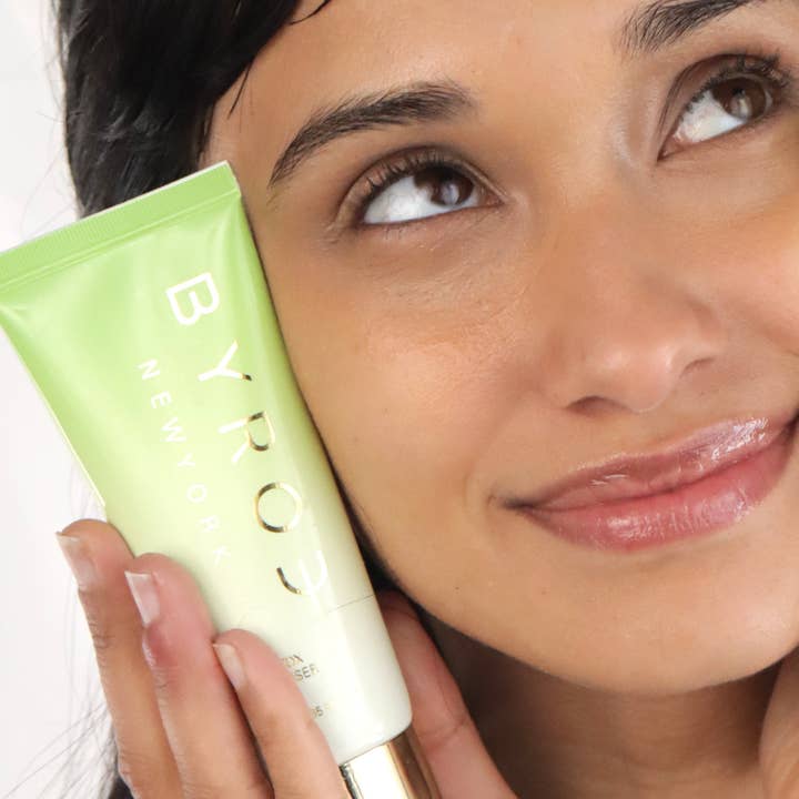 BYROE - Wholesale Facial Cleanser - Kiwi Detox Gel Cleanser3