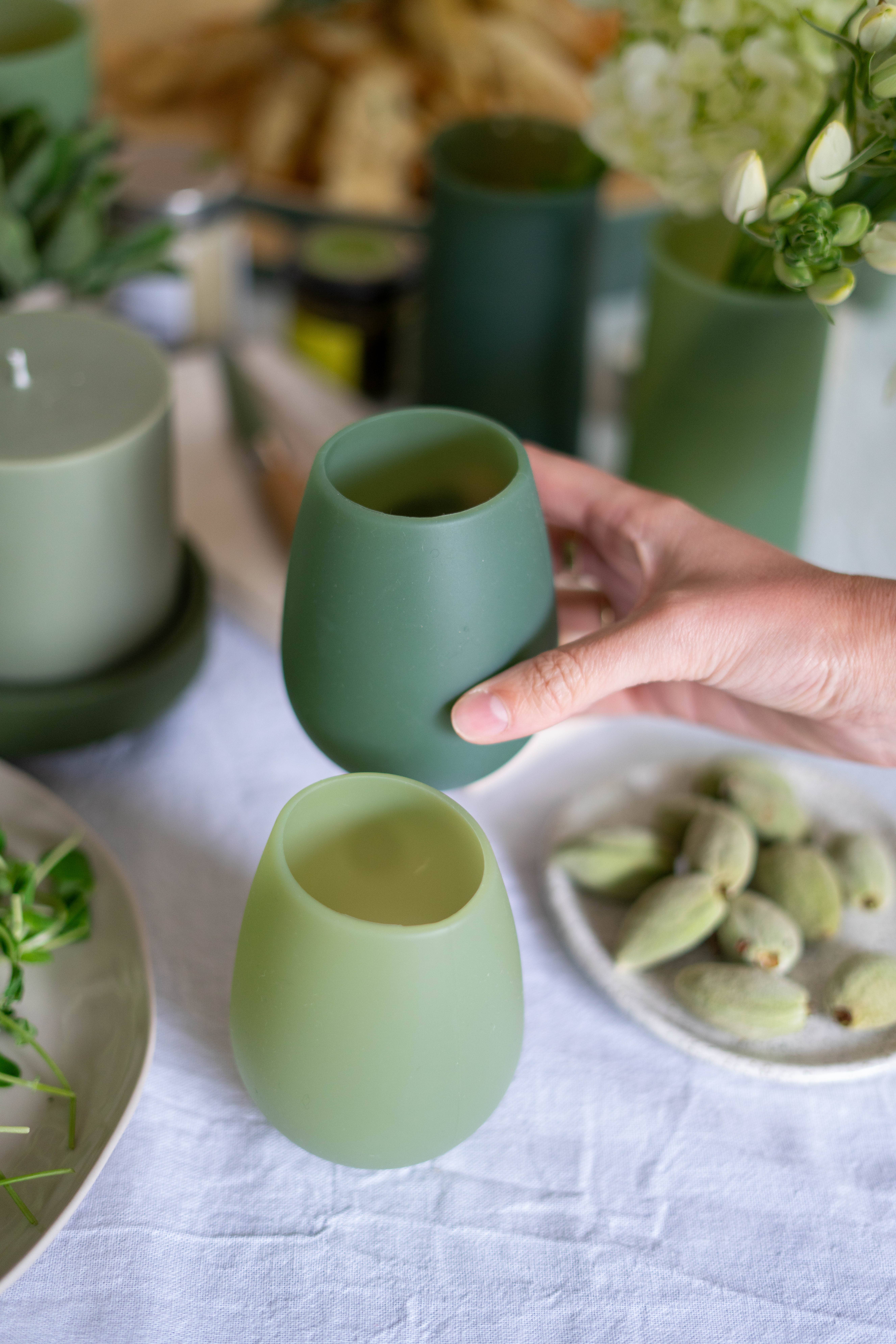 porter green | style + sustainability - Vendita all'ingrosso Bicchiere/tazza - Sage + Olive | Fegg | Occhiali in silicone infrangibili8