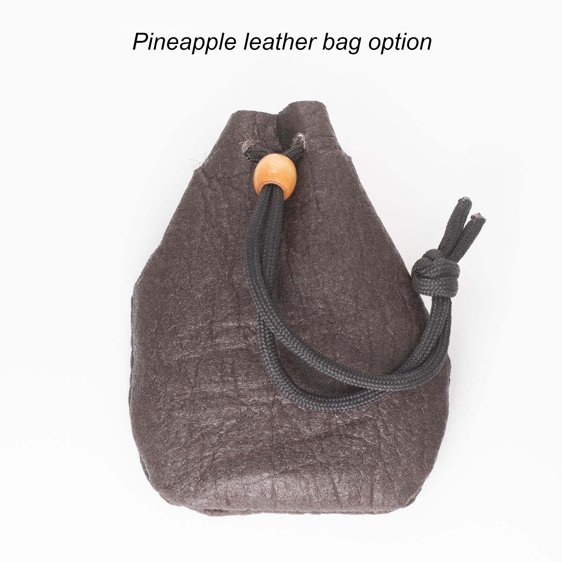 Shire Post Mint - Vendita all'ingrosso Attrezzatura per meditazione - Set di 24 Rune Elder Futhark in Rame con Sacchetto in Pelle4