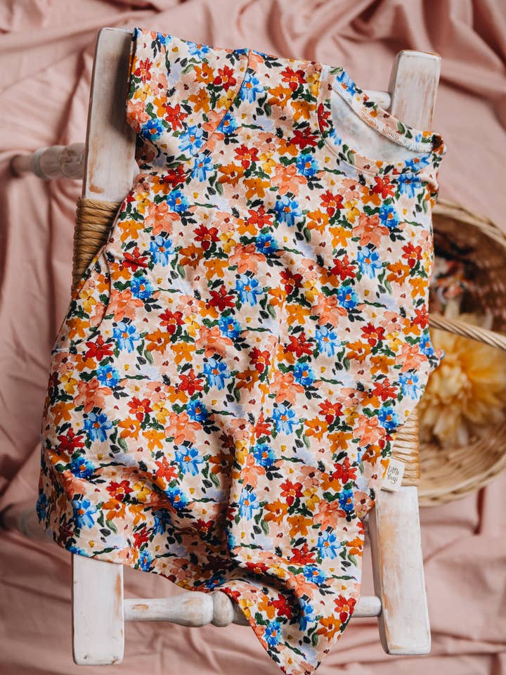 Robe Little Bloom for wholesale by Little Yogi Company