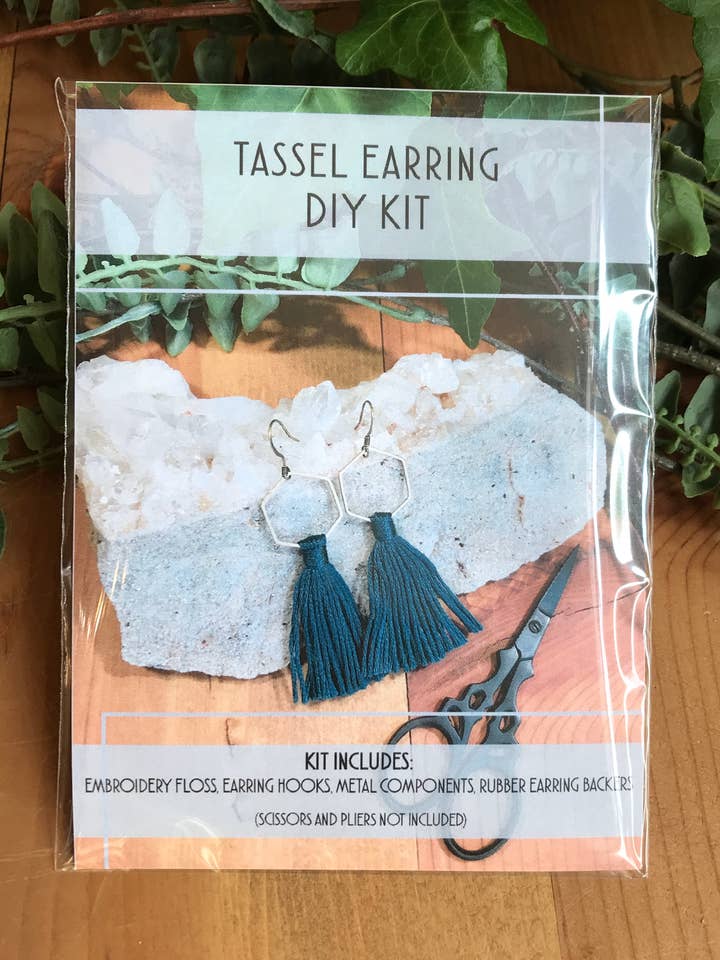 Kit di orecchini con nappa fai da te, esagono per la vendita all'ingrosso da parte di Tangled Up In Hue