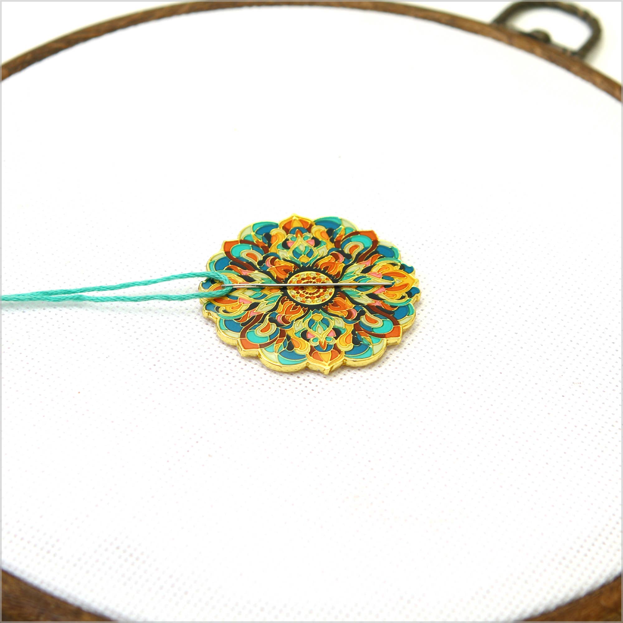 Awesome Pattern Studio – wholesale Embroidery/cross-stitch supplies – Flower - Magnetic Needle Minder Set #13
