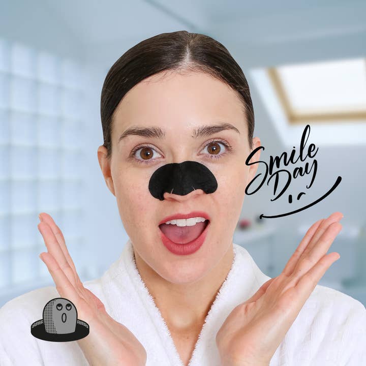 Simplebeautylab Inc - Wholesale Skincare Face Mask - lattcare Charcoal Nose Pore Strips 6 Ct3