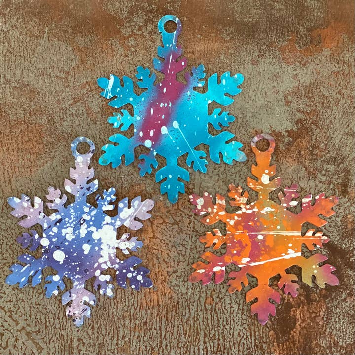 Adorno de copo de nieve para venta al por mayor de Cut-n-rust LLC