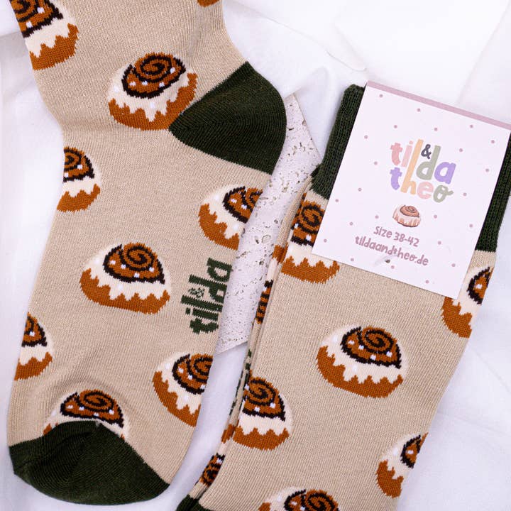 Tilda&Theo - Wholesale Socks – Unisex - Socks Cinnamon Roll Cotton Socks Sweden Kanelbulle1