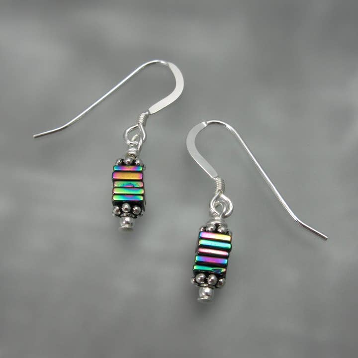 Boucles d'oreilles gratte-ciel pour la vente par Oreb Lram Fine Casual Jewelry