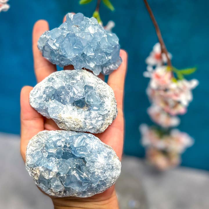 Mandala Gems – wholesale Spiritual stone/crystal – CELESTITE Clusters, Raw Celestite Wholesale Crystals