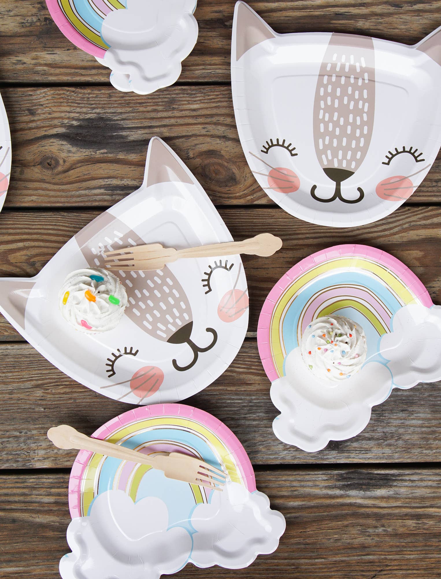 Party Partners - Wholesale Disposable Plate - Rainbow Dessert Plates3