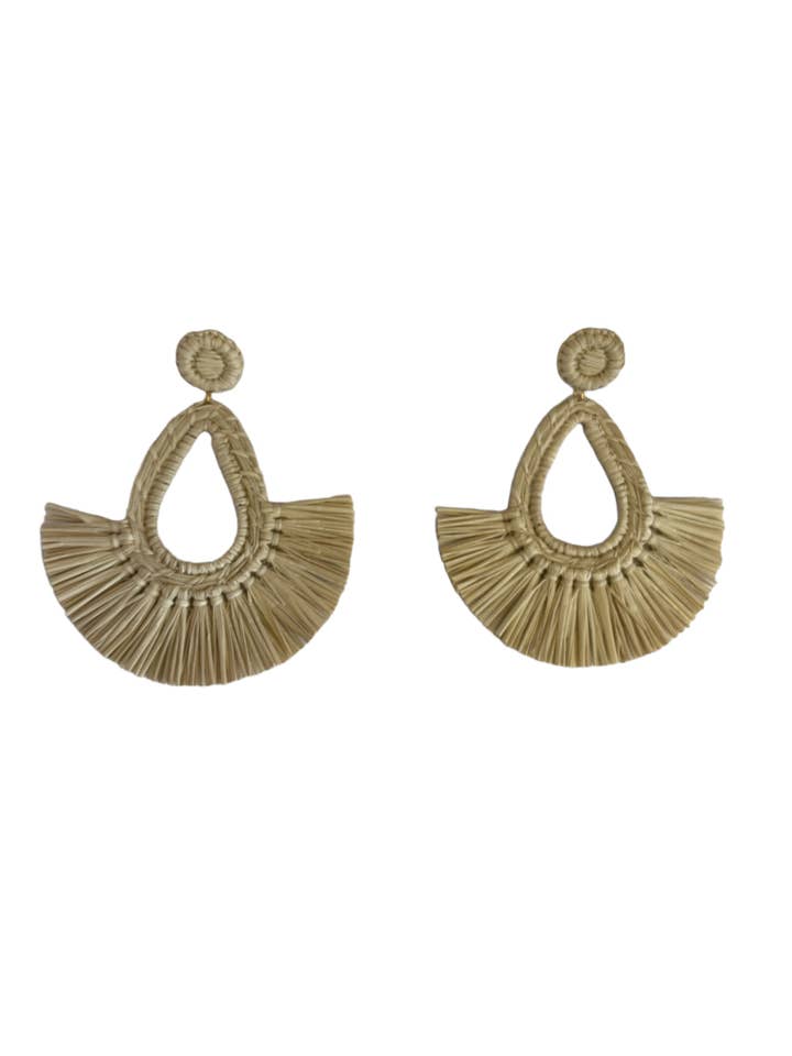 Tassel earrings, natural for wholesale by Ochabe