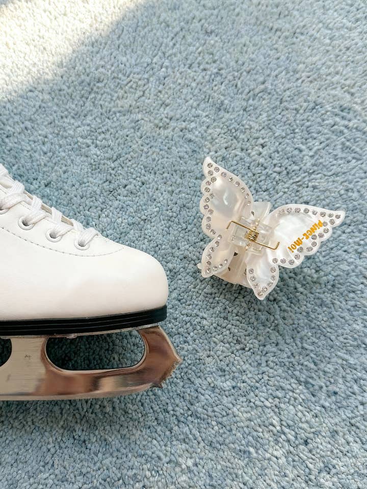 LA VOLEUSE - LYLY STAR pour la vente par PINCE-MOI