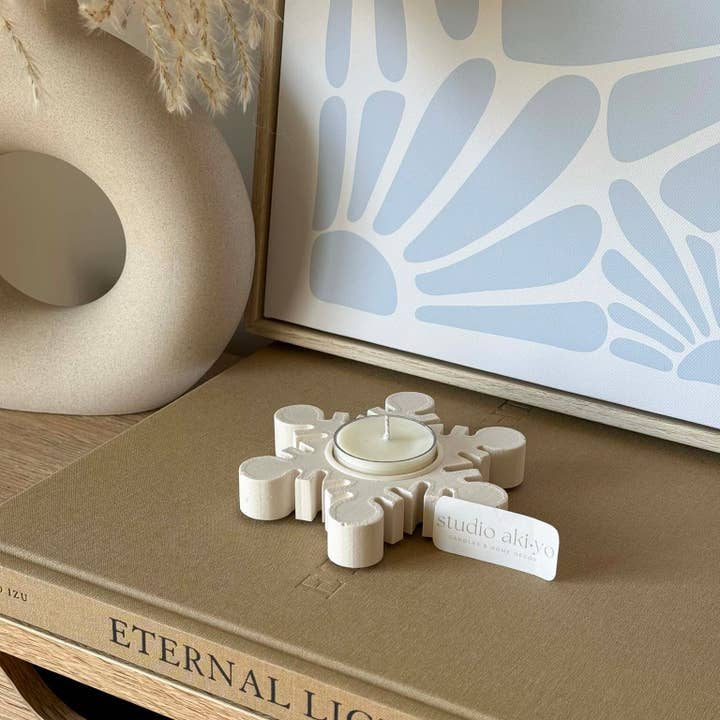 Studio Akiyo - Wholesale Candle Holder - Holiday Snowflake Tealight Candle Holder | Christmas Decor5