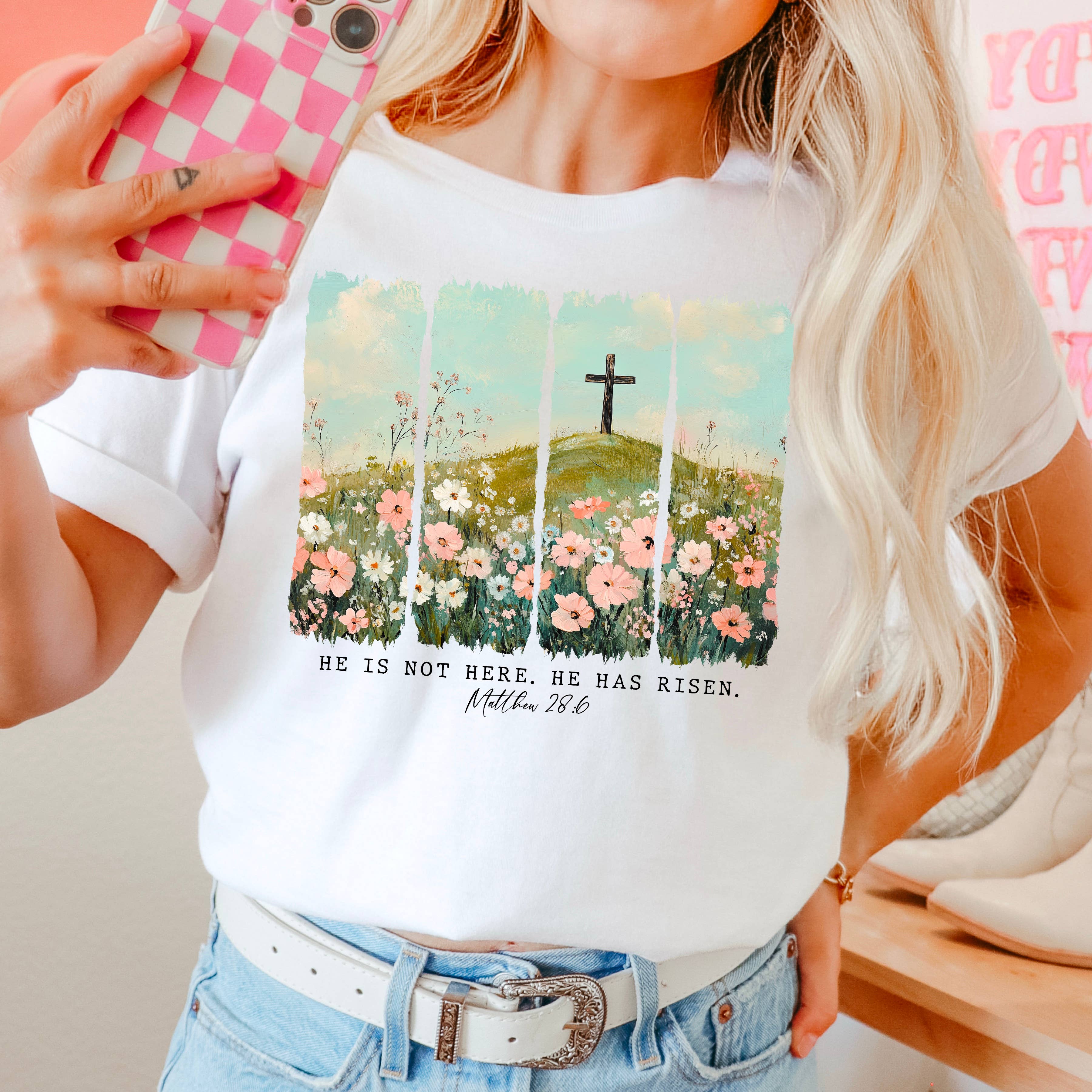 Shoppe SHC – wholesale T-shirt med logga - Dam – Han har uppstått | Påsktröja | Comfort Colors0