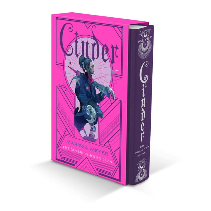 Macmillan Publishers - Wholesale Teen & Young Adult Book - Cinder Collector's Edition: Book One Of The Lunar Chronicles