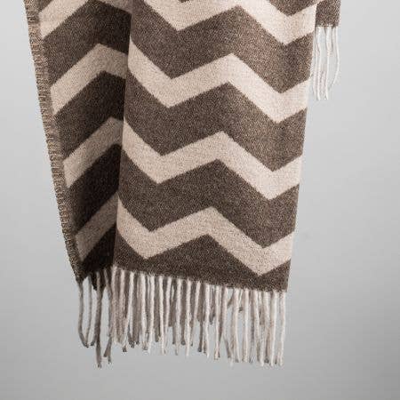 Beat Collection by Lanificio Idealtex Srl - Wholesale Throw Blanket - Agnes