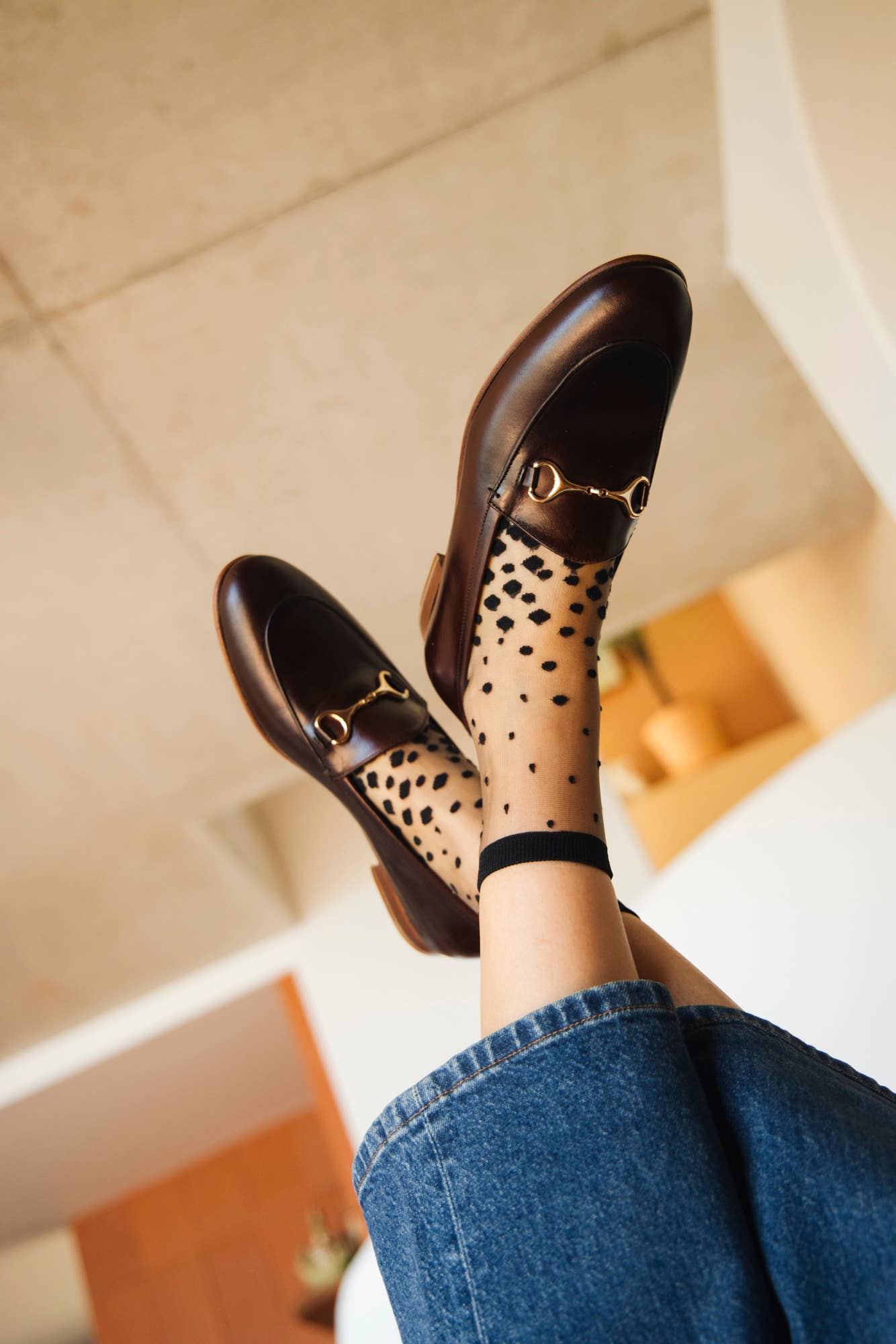 Atelier St Eustache - Wholesale Socks - Women's - NAKAMEGURO BLACK • Women's transparent plumetis socks1