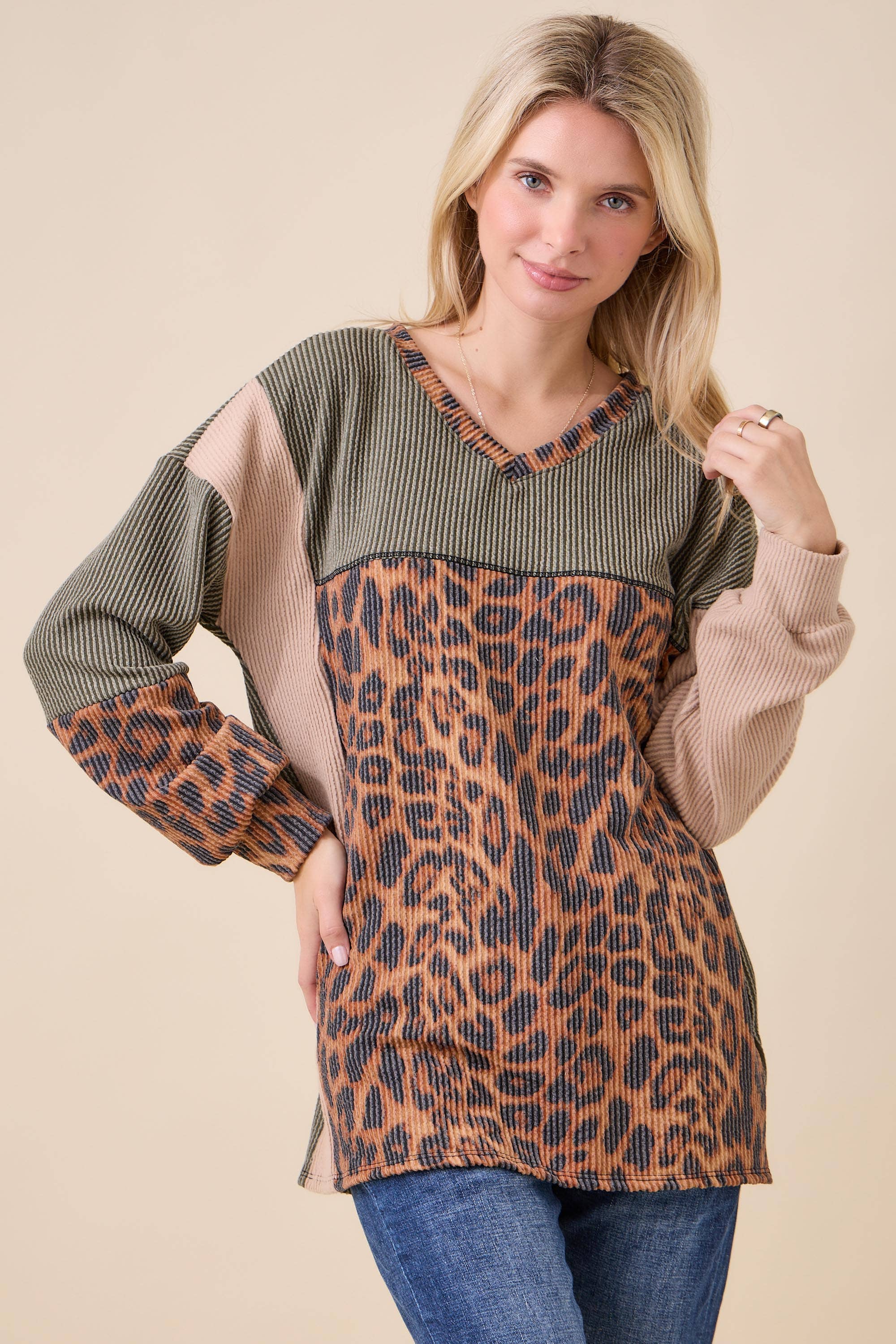Celeste Clothing - Wholesale Knit Top - Women's - WOMEN'S RIB COLOR BLOCK ANIMAL PRINT LONG SLEEVE TOP4