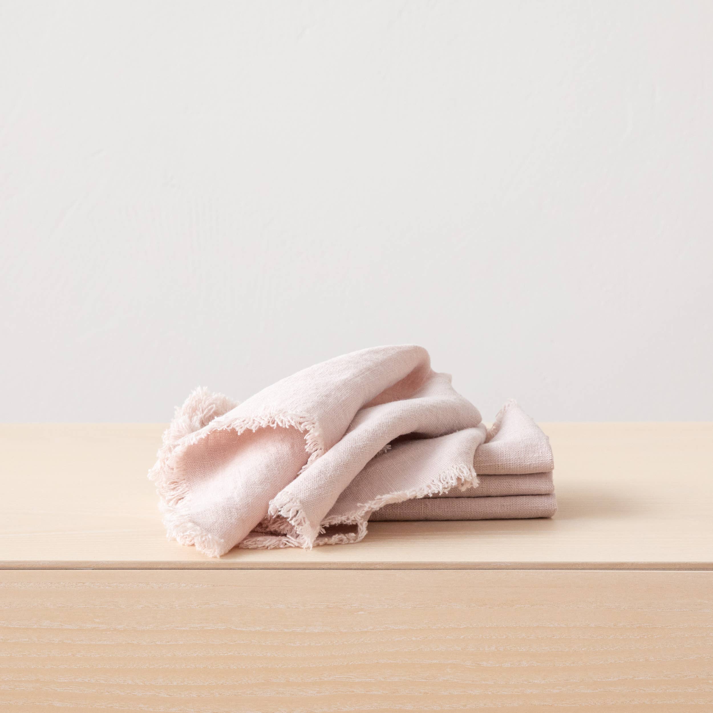 LinenMe - Wholesale Dinner & Cloth Napkin - Hand-Made Linen Napkin Terra Fringe Various 30 Colors5