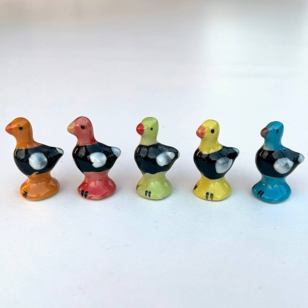 VIE - Wholesale Decorative Figurine - Mini Ceramic Figurine, Assorted Colour, Approx. 2cm283