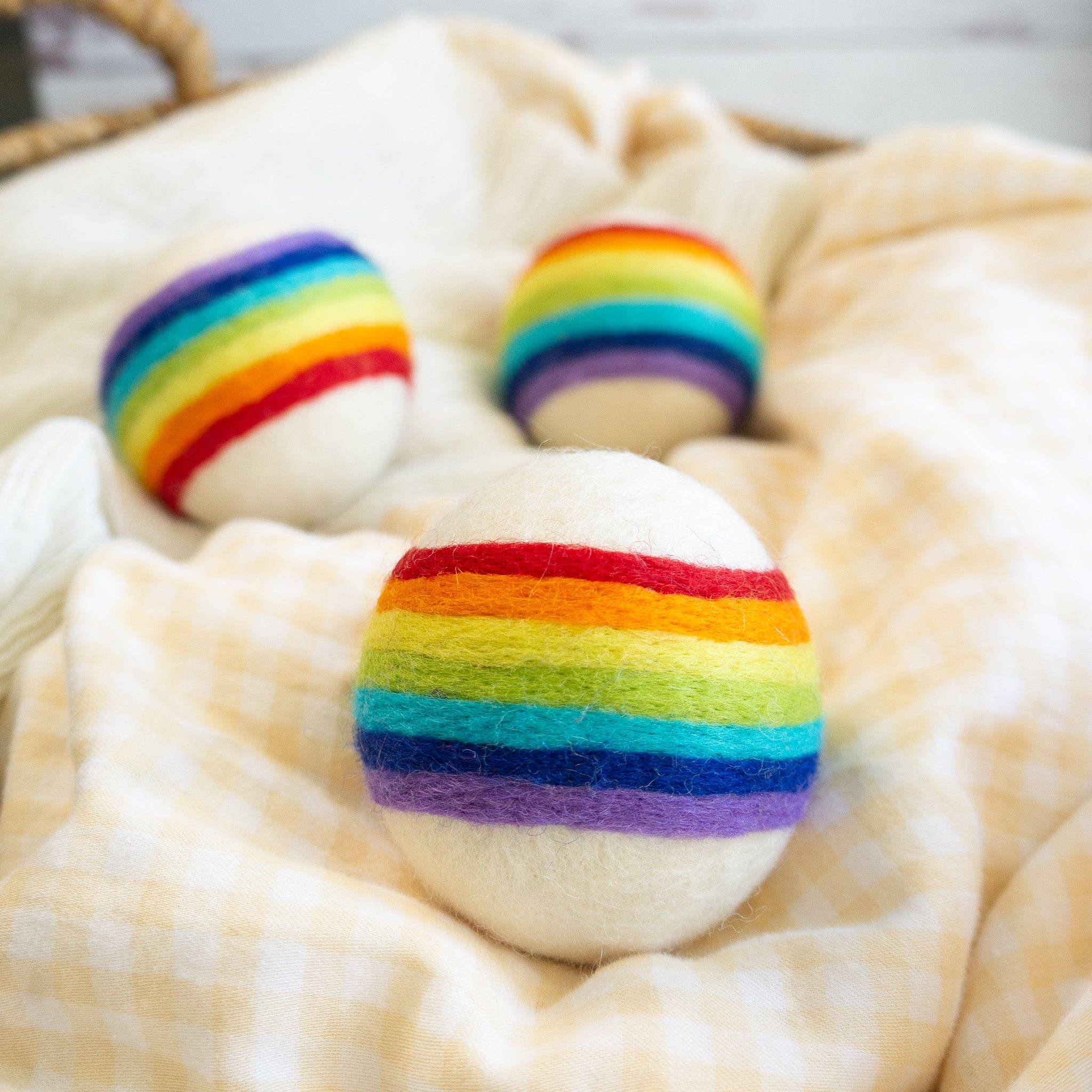 Friendsheep - Wholesale Dryer Balls - Classic Rainbow Eco Wool Dryer Ball - Set of 31