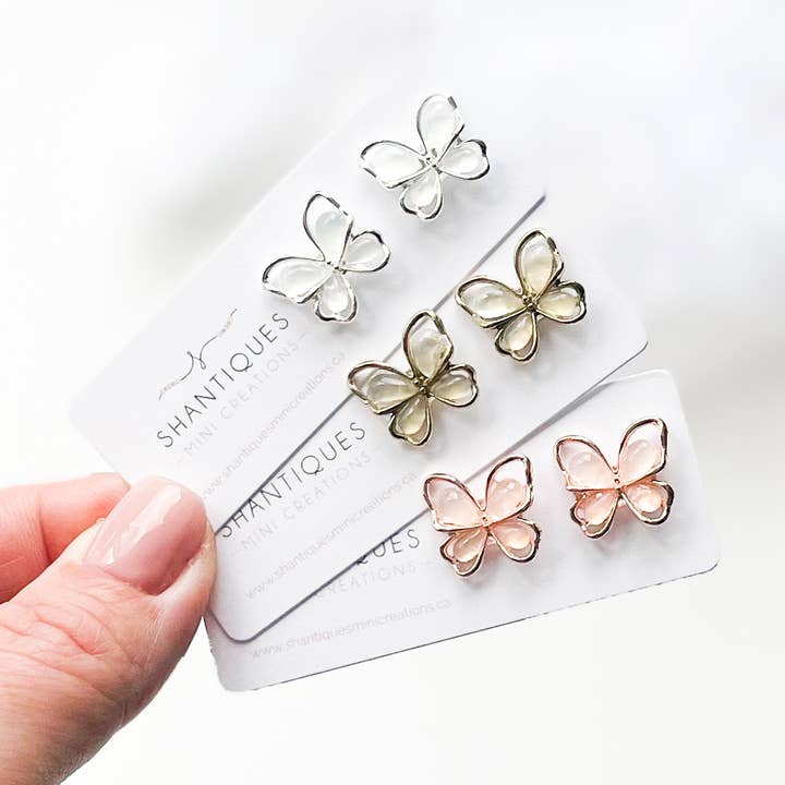 Boucles d'oreilles - Grands papillons pour la vente par Shantiques Mini Creations